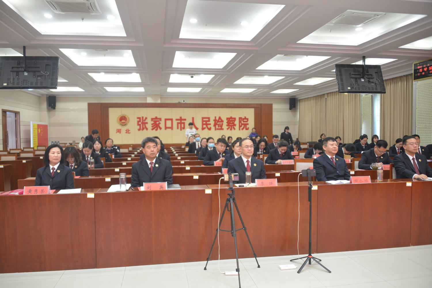 微信图片_20230504194025_副本.jpg